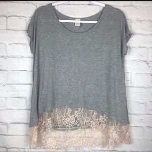 Paper Crane Woman’s Top Size Small